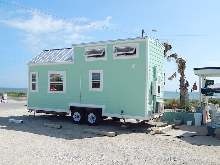 beach-cottage-signatour-1