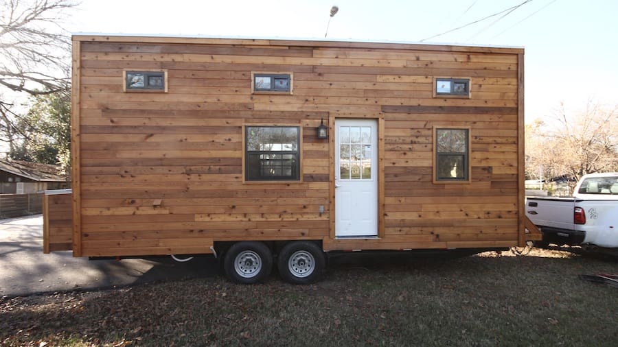 nomadic-tiny-house-1