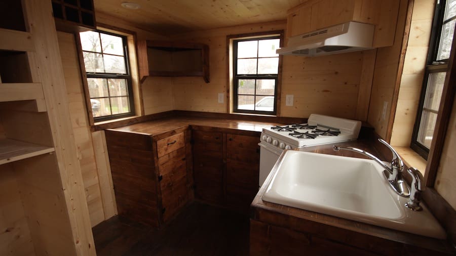 nomadic-tiny-house-4