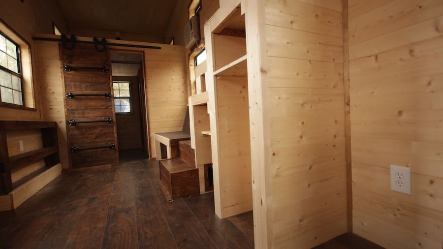 nomadic-tiny-house-6