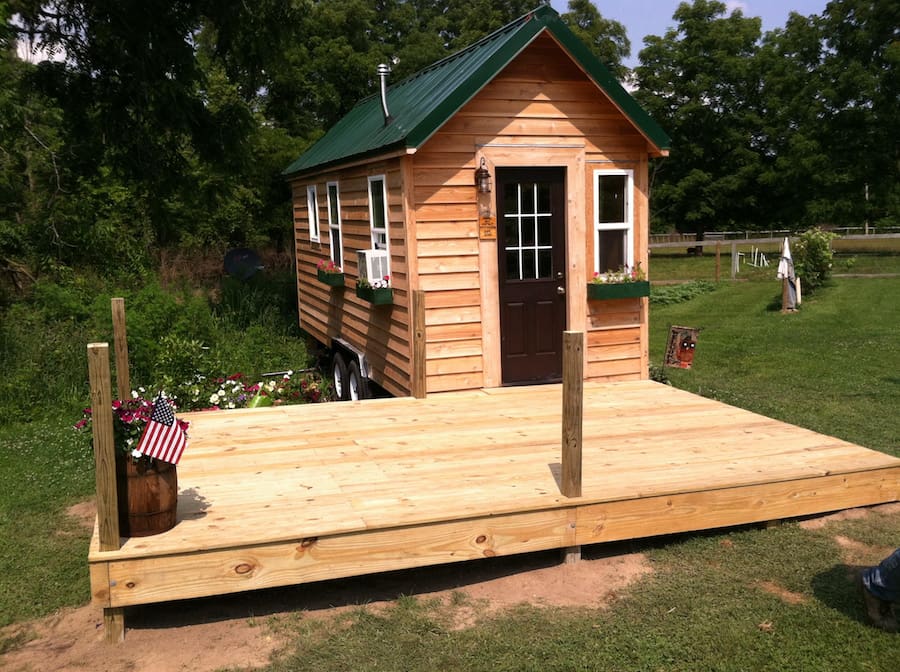 whitmore-lake-tiny-house-1