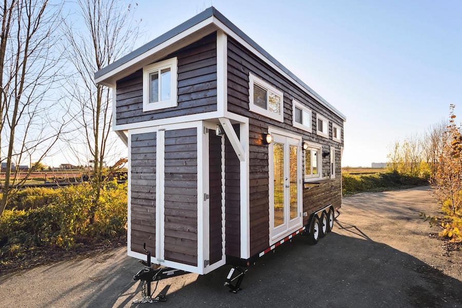 custom-tiny-living-home-1