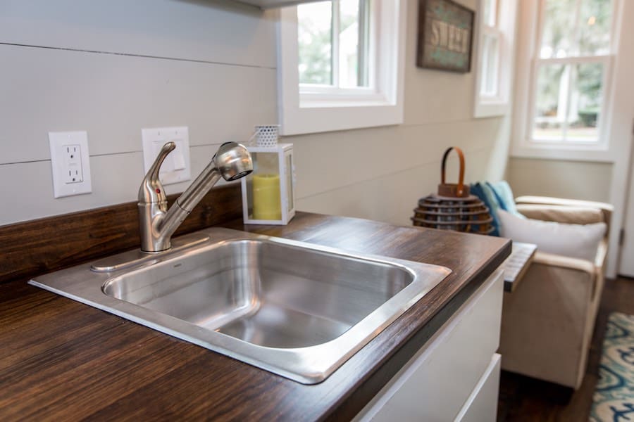 tiny-home-for-flood-victims-12