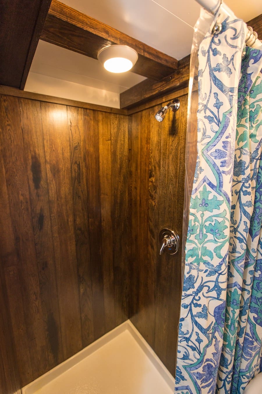 tiny-home-for-flood-victims-15