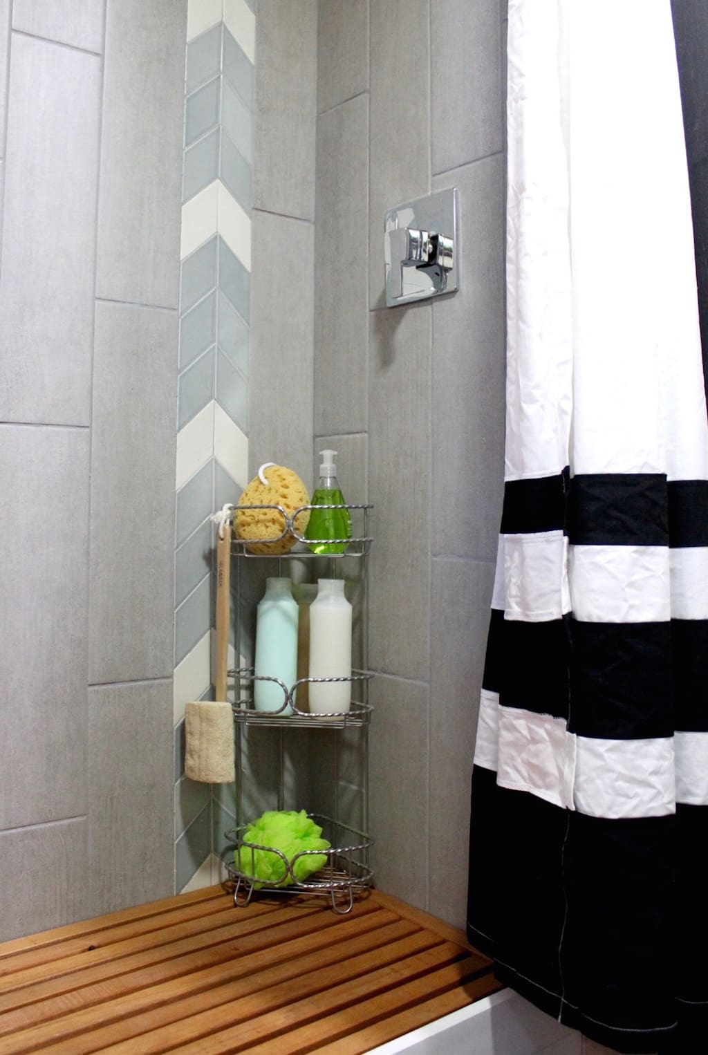 sleek-modern-tiny-heirloom-homes-9