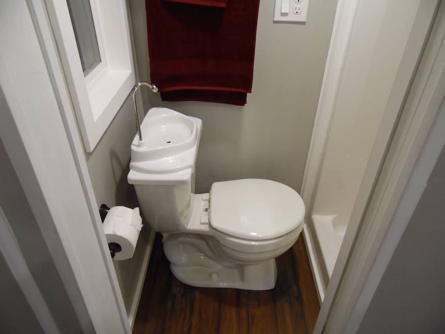 teeny-tiny-house-upper-valley-tiny-homes-8