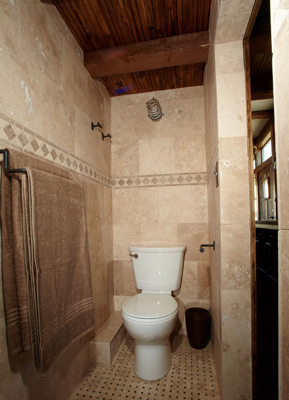 bushwacker-cabin-mfg-10