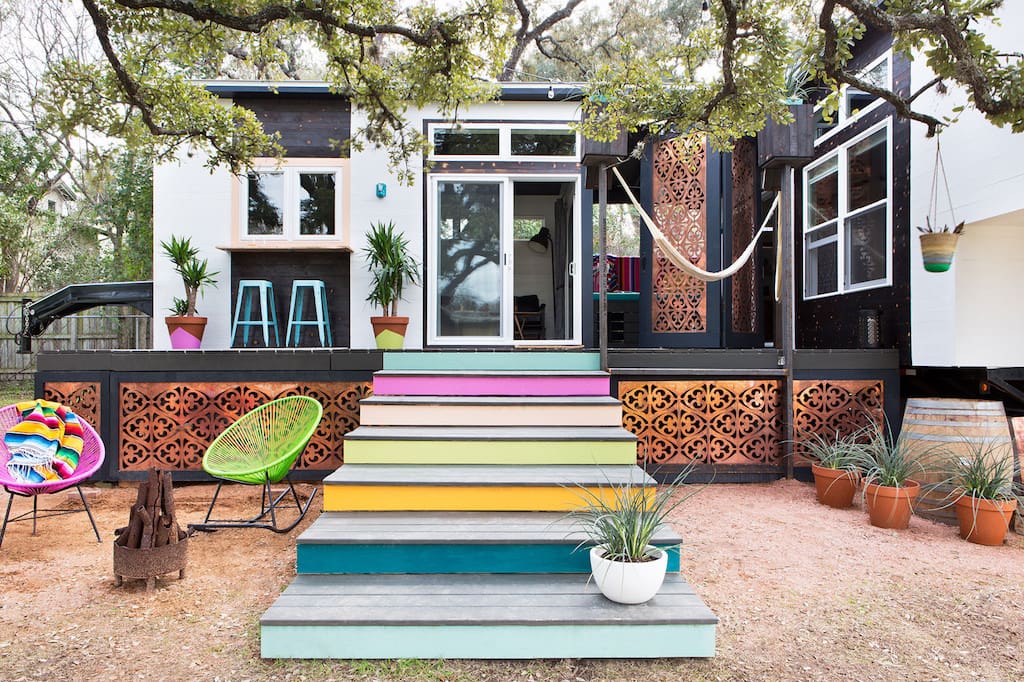compact-austin-home-1