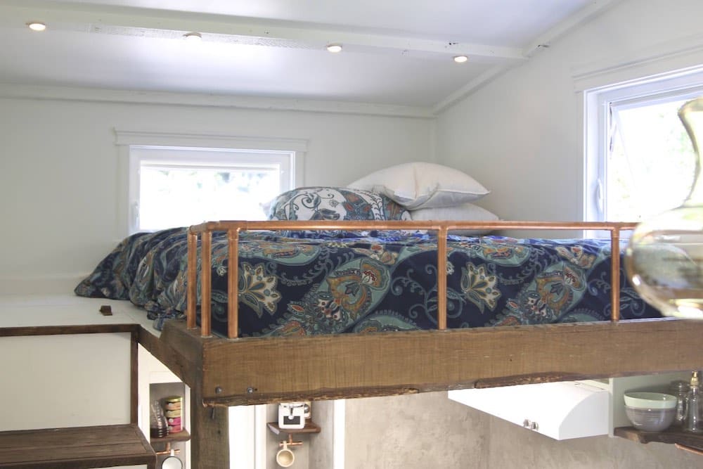 handcrafted-movement-tiny-house-18