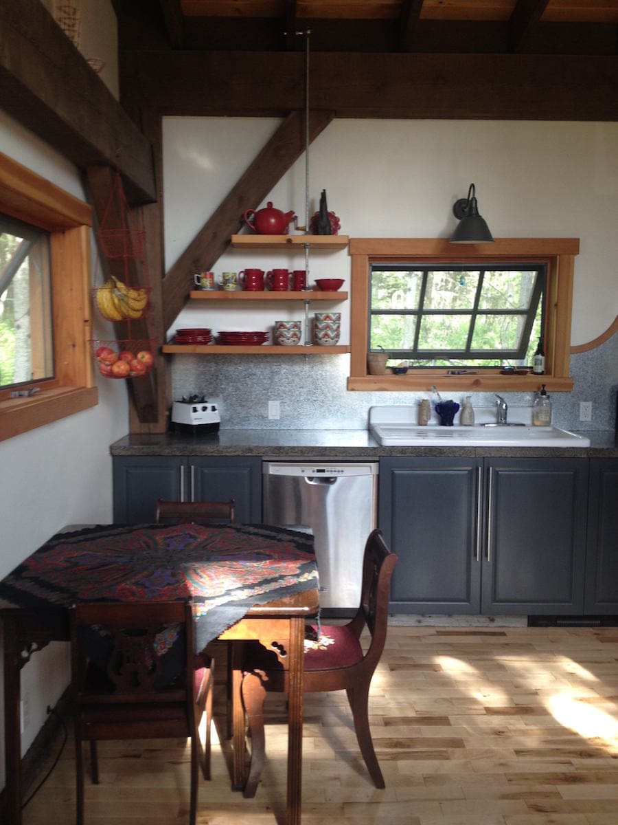 big-family-tiny-house-3