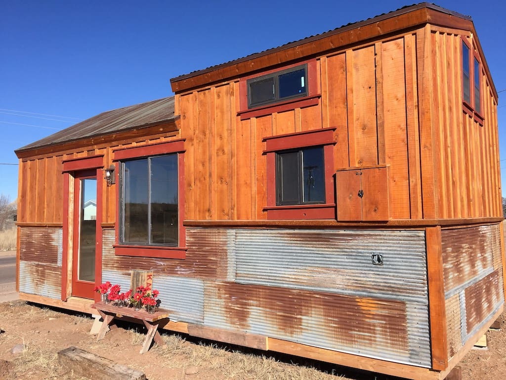 silver-creek-tiny-house-1