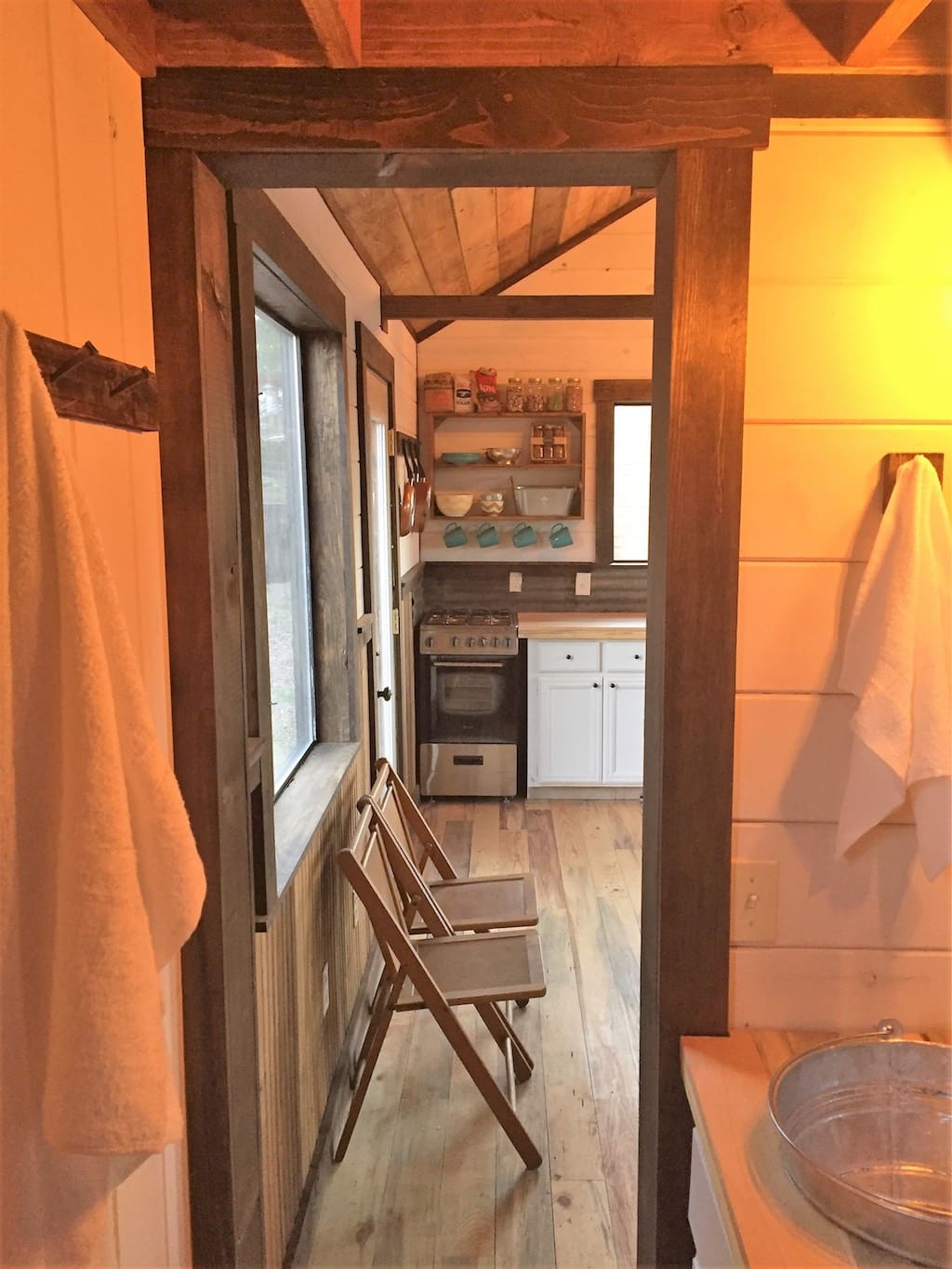 silver-creek-tiny-house-2