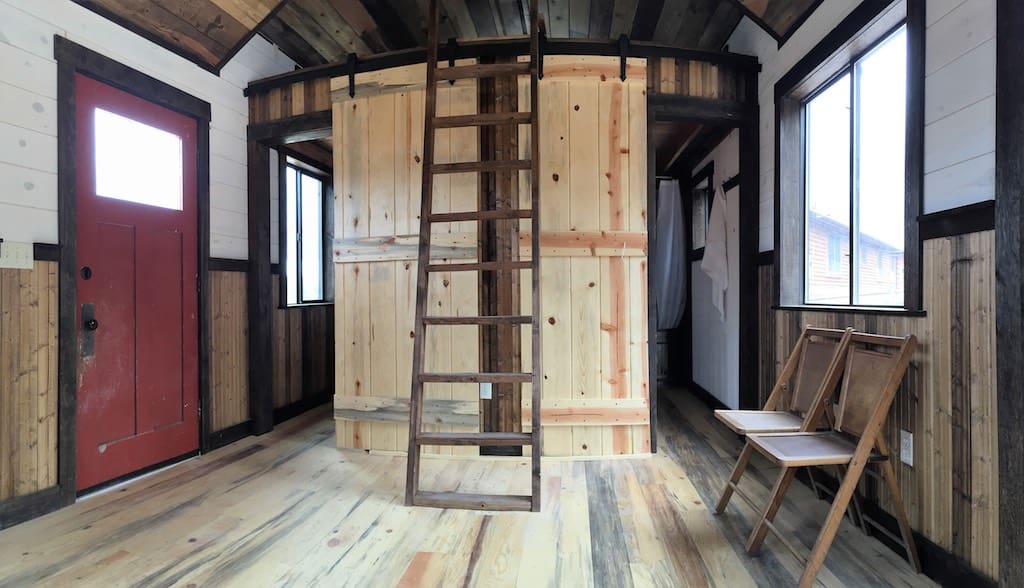 silver-creek-tiny-house-5