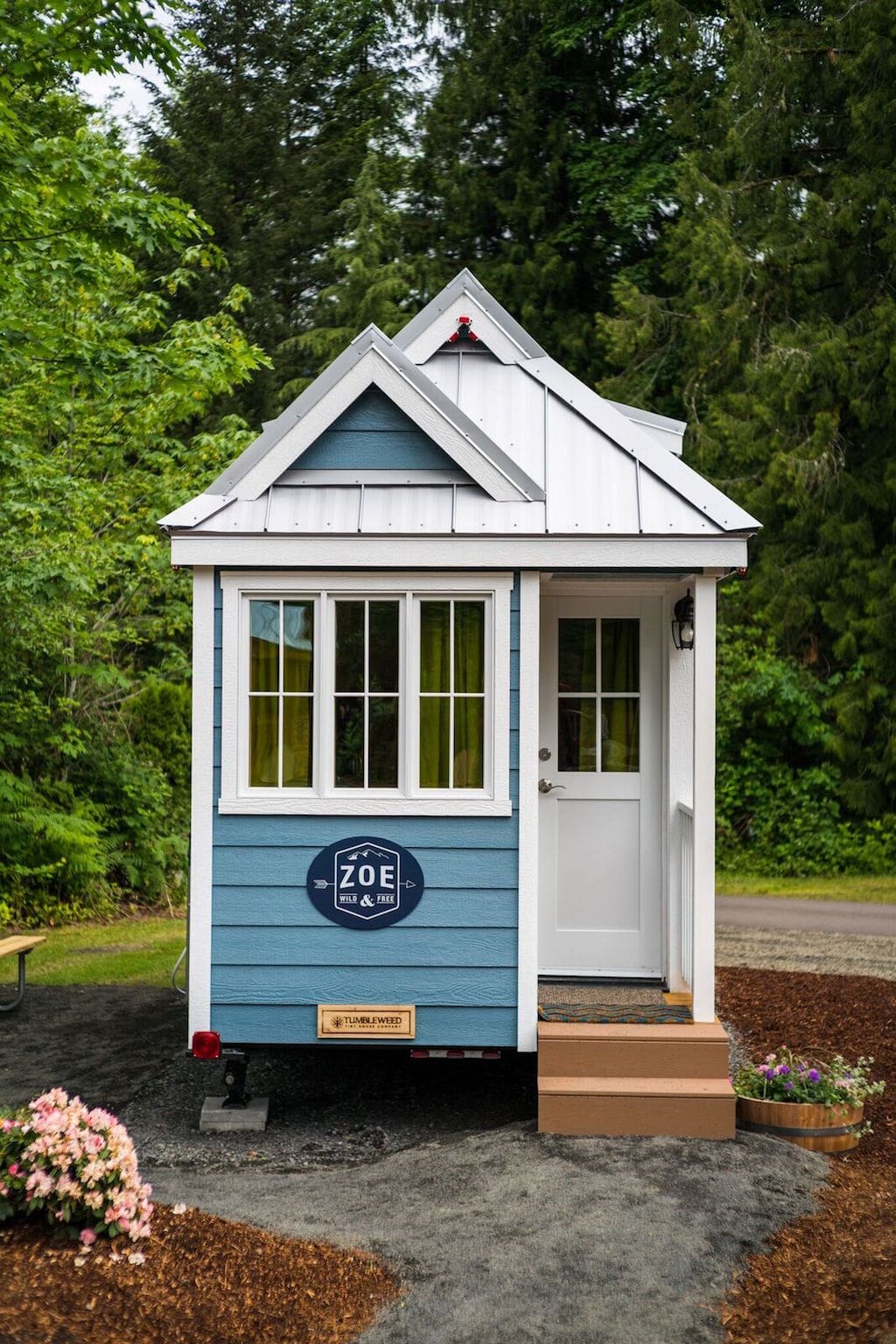 zoe-tiny-house-village-cypress-tumbleweed-mount-hood-13