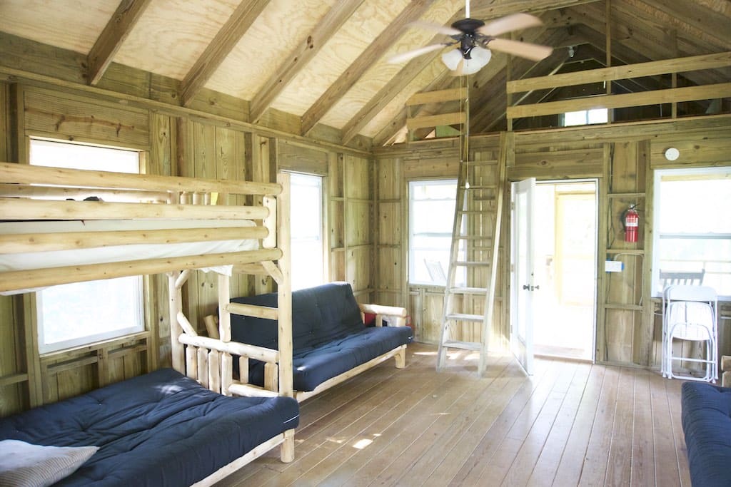 8000-dollar-riverfront-cabin-2
