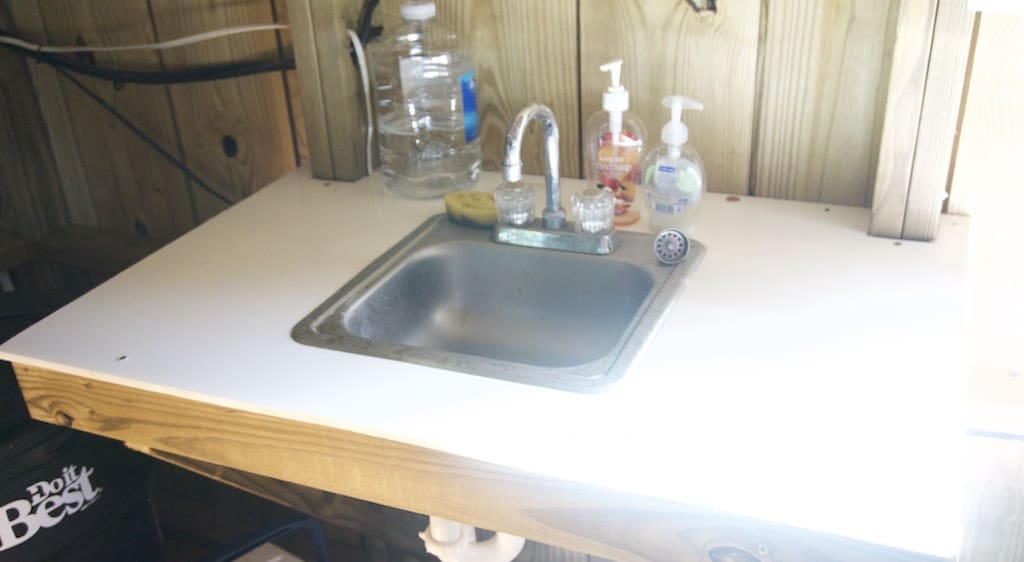 8000-dollar-riverfront-cabin-4