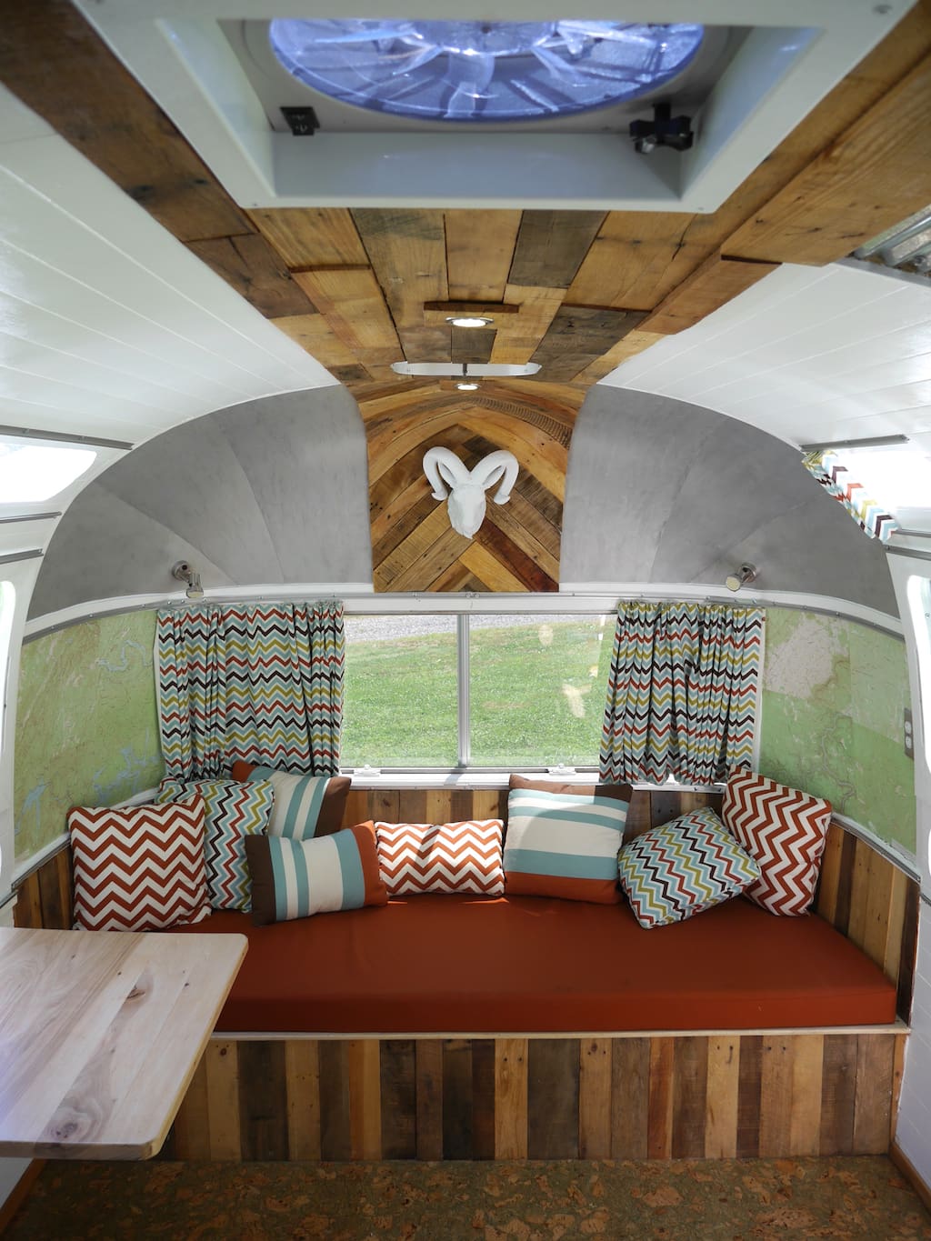 wind-river-airstream-3