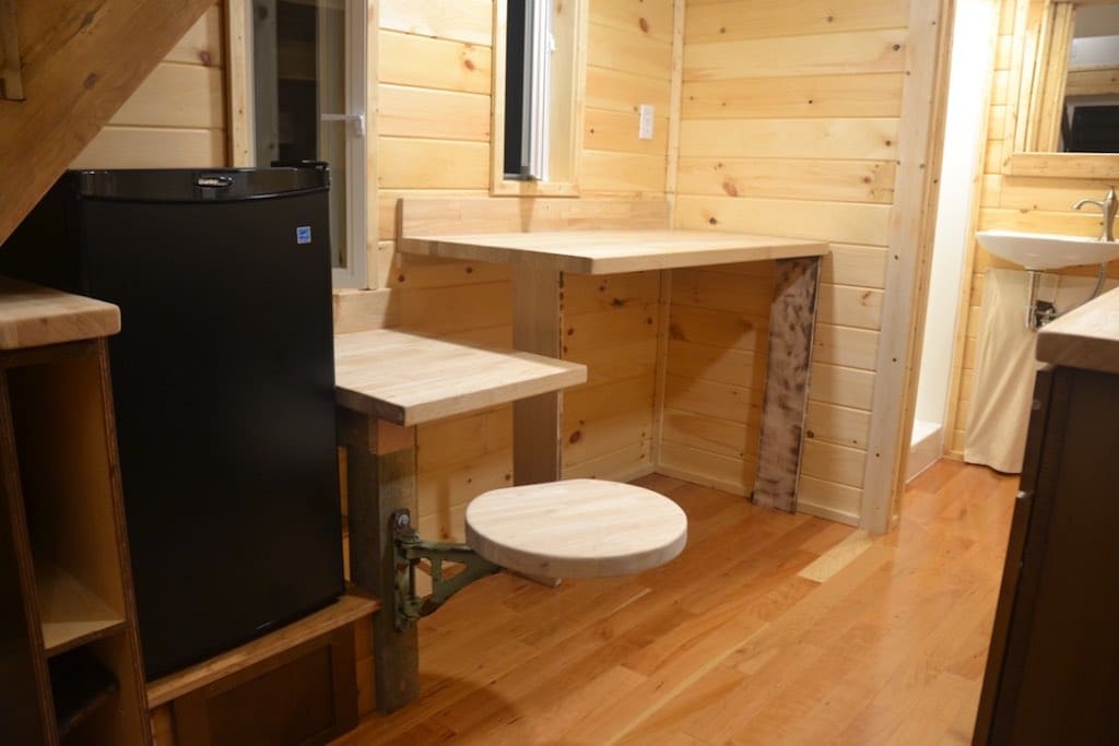 Cranberry Tiny House 3 cranberry-tiny-house-12