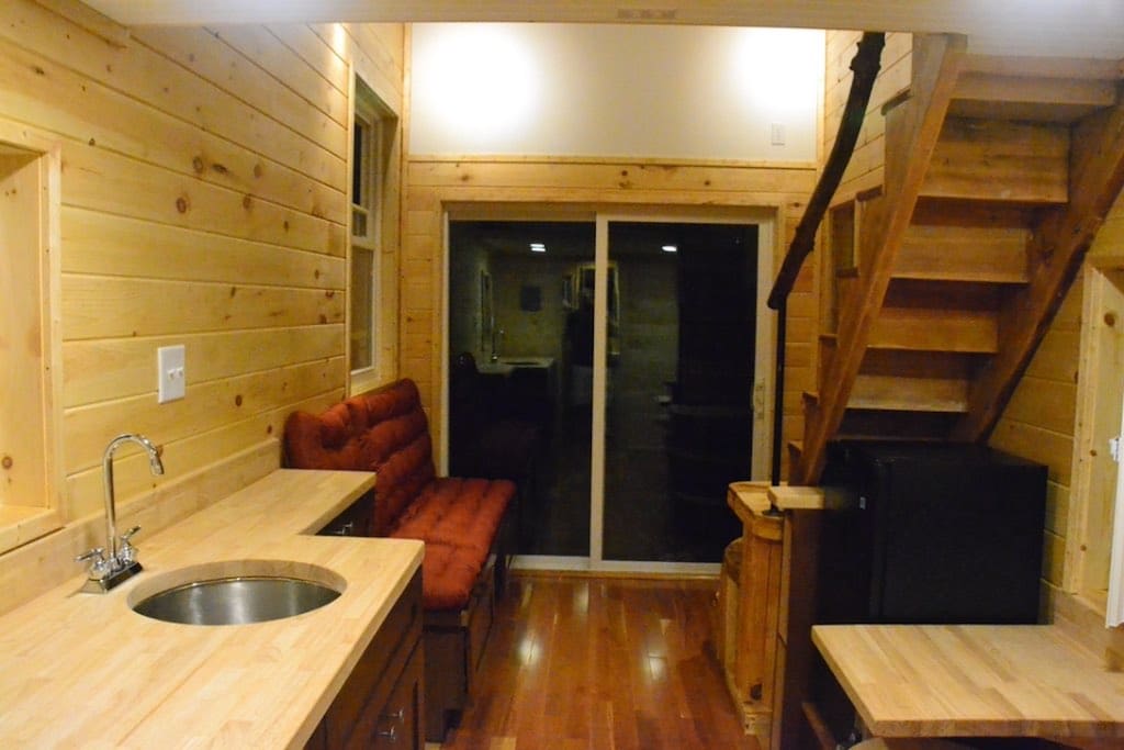 cranberry-tiny-house-4