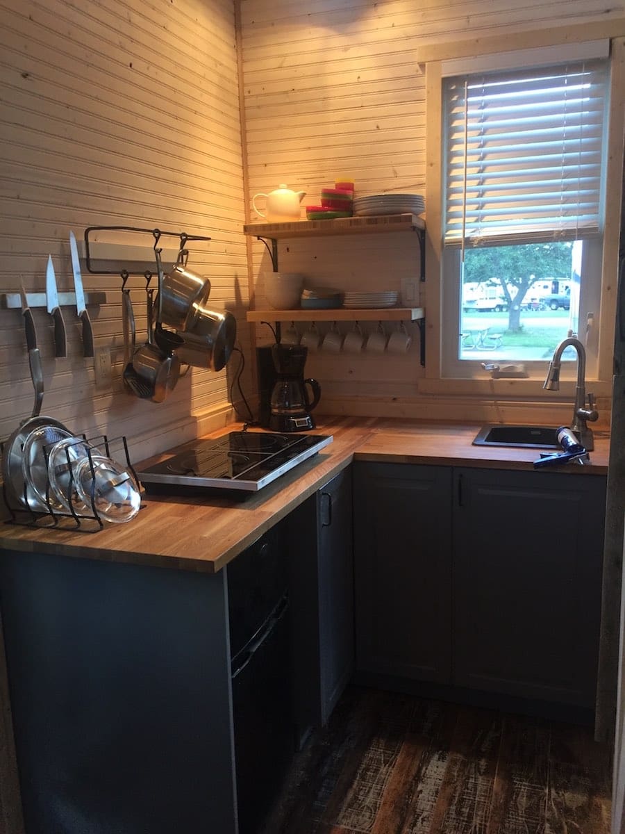 serenity-acres-tiny-house-2