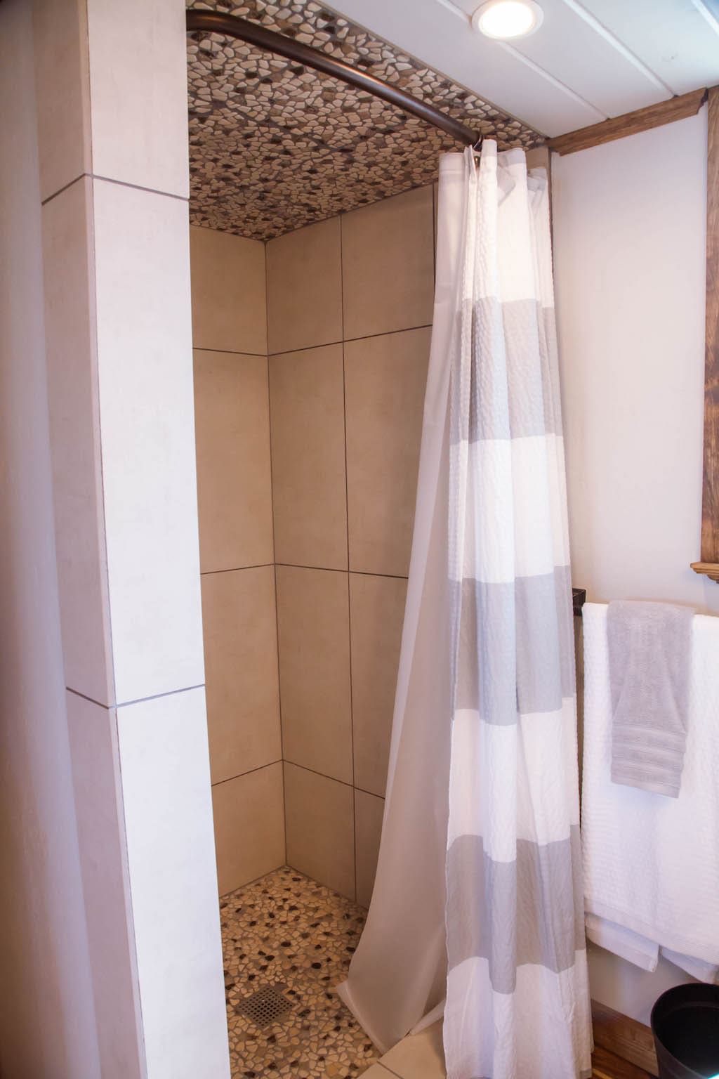 teton-alpine-tiny-homes-9