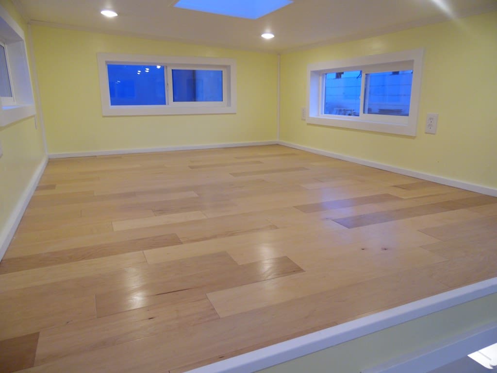 30-tiny-house-upper-valley-tiny-homes-5