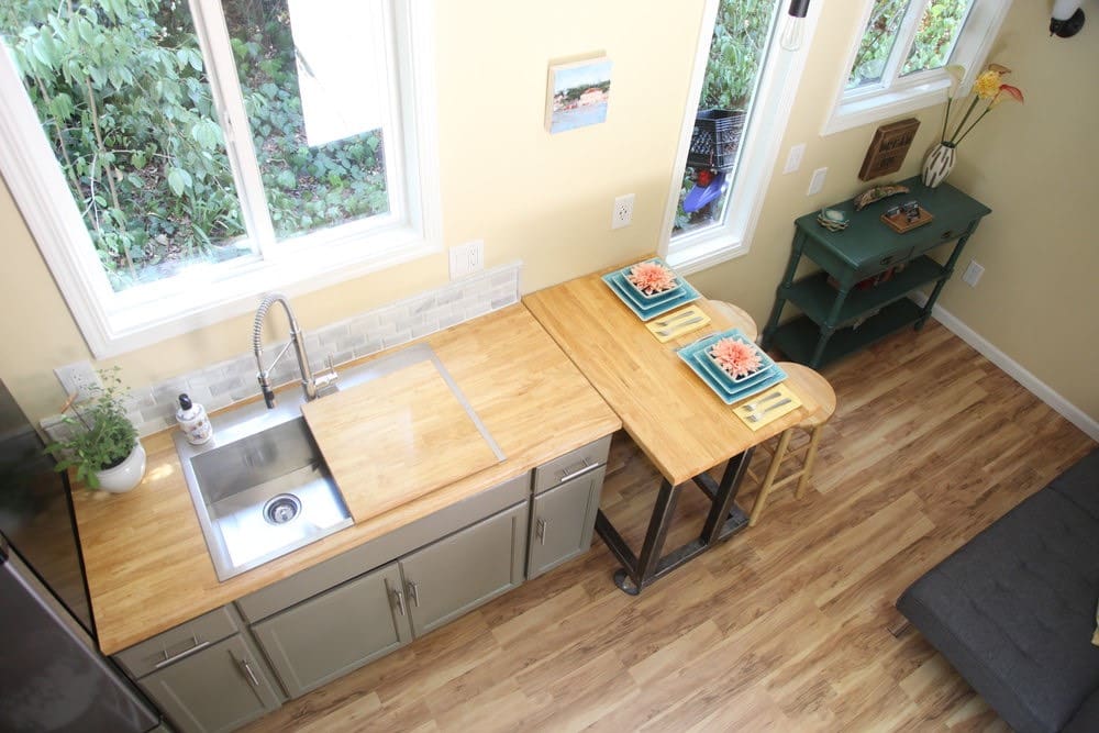 dream-big-dwell-small-tiny-house-13