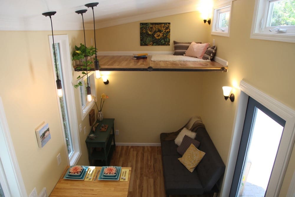 dream-big-dwell-small-tiny-house-4