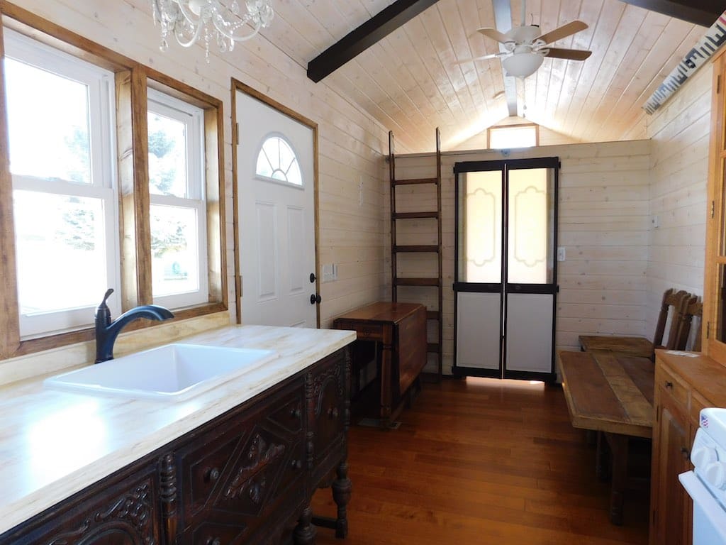 rose-cut-tiny-diamond-homes-2