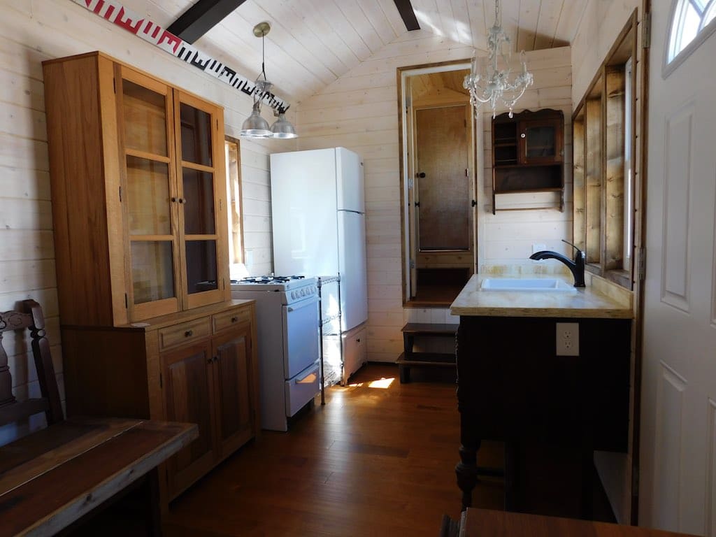 rose-cut-tiny-diamond-homes-3