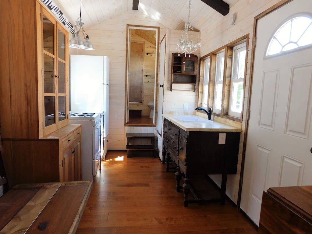 rose-cut-tiny-diamond-homes-4