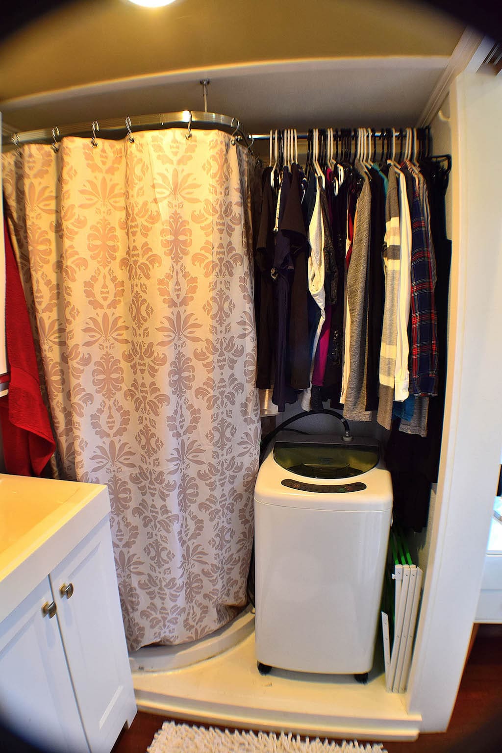 tiny-house-dwelling-7