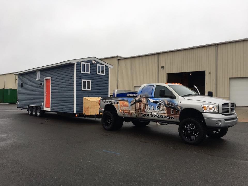 32-tiny-house-building-company-1