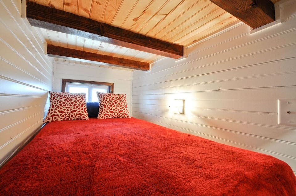 32-tiny-house-building-company-12