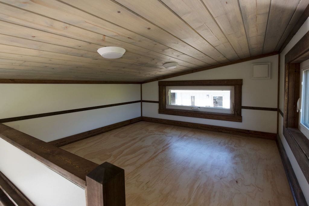 the-view-tiny-house-swoon-11