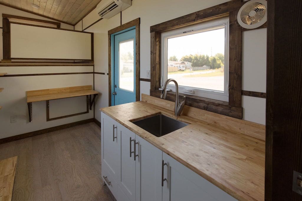the-view-tiny-house-swoon-6
