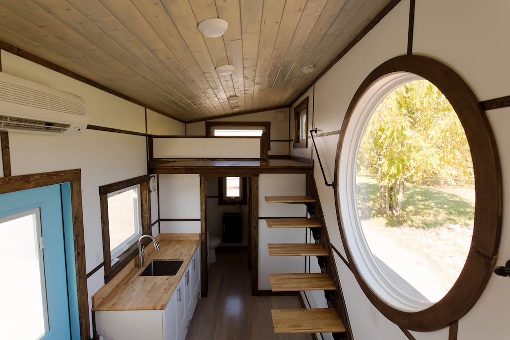 the-view-tiny-house-swoon-7