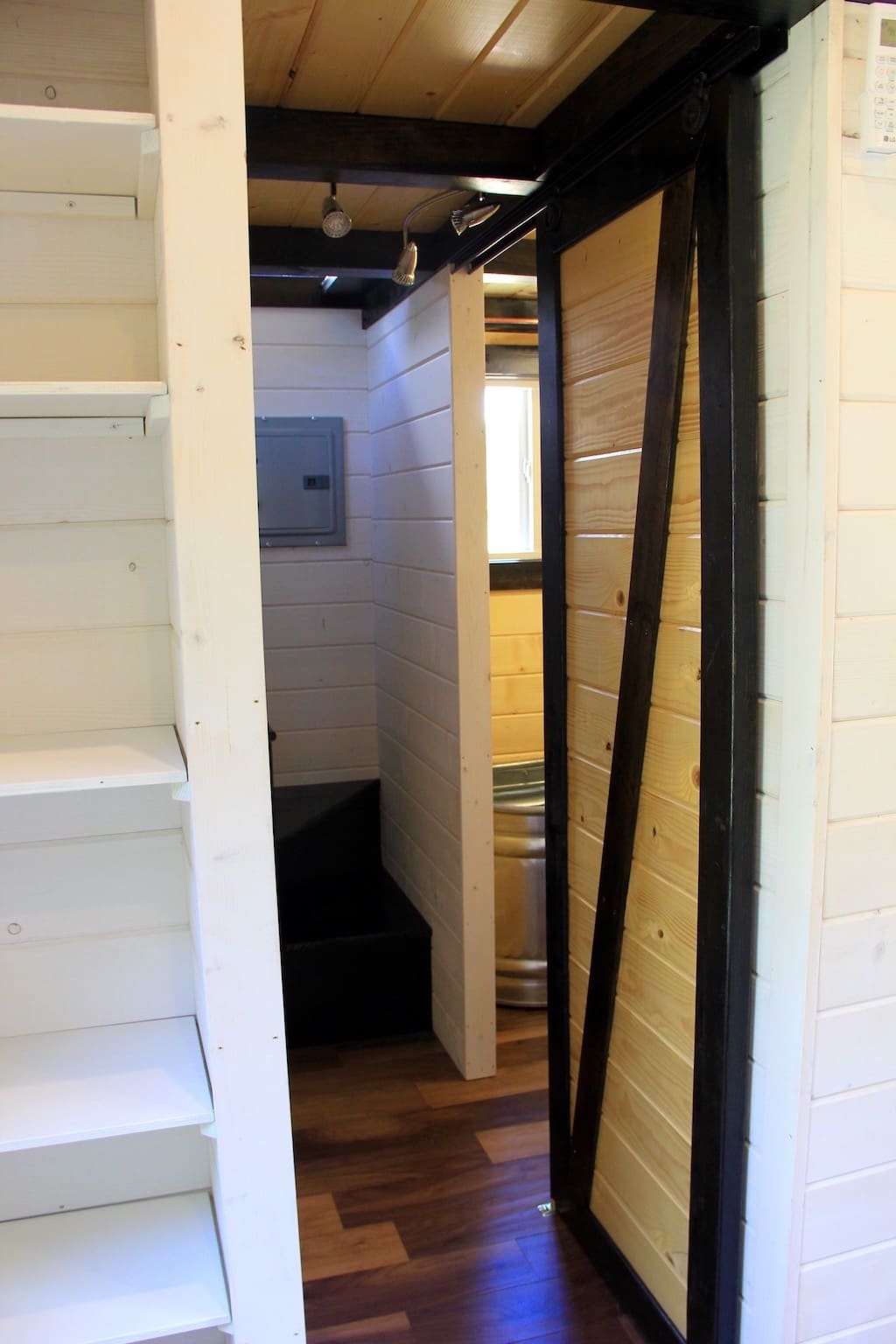 fort-austin-tiny-house-brevard-tiny-house-company-10