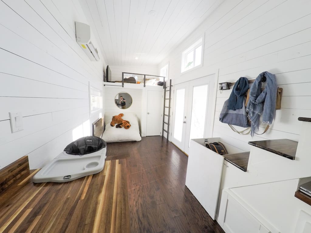 san-francisco-tiny-house-family-7