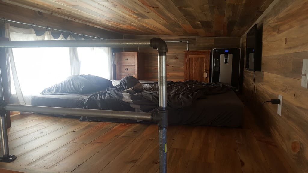 28-feet-sips-tiny-house-tennessee-12