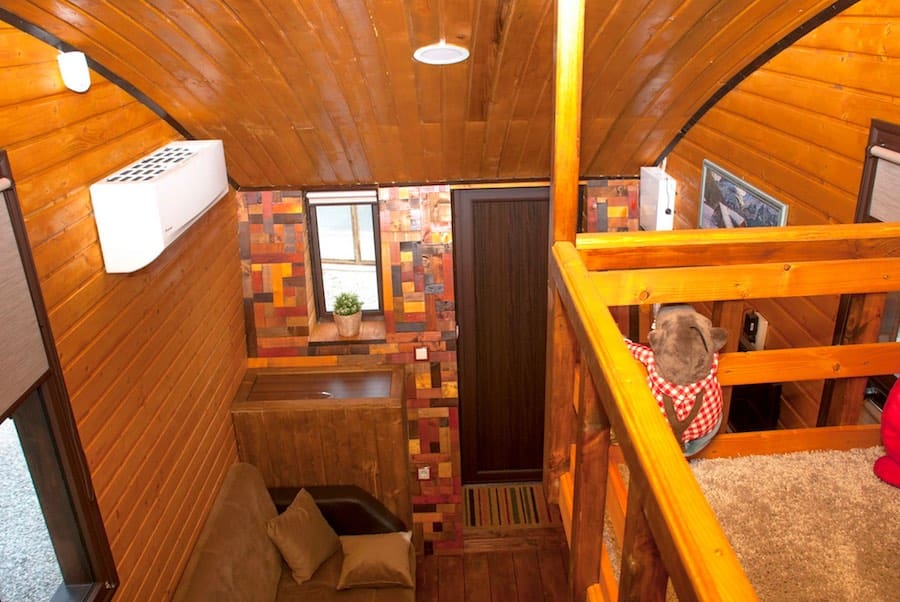 aero-camphouse-tiny-house-bulgaria-7