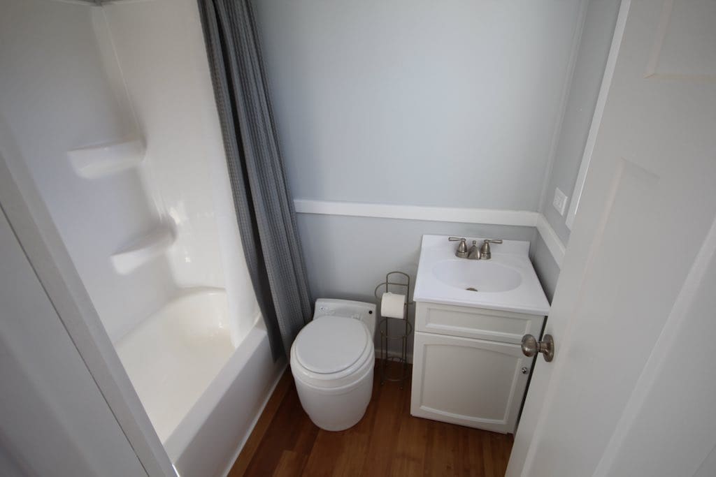 gideons-titan-tiny-homes-12