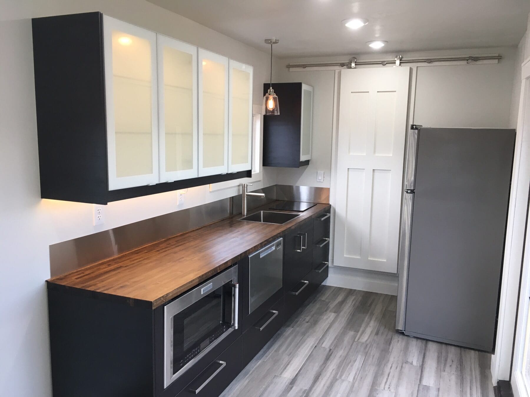 intellectual-tiny-house-3