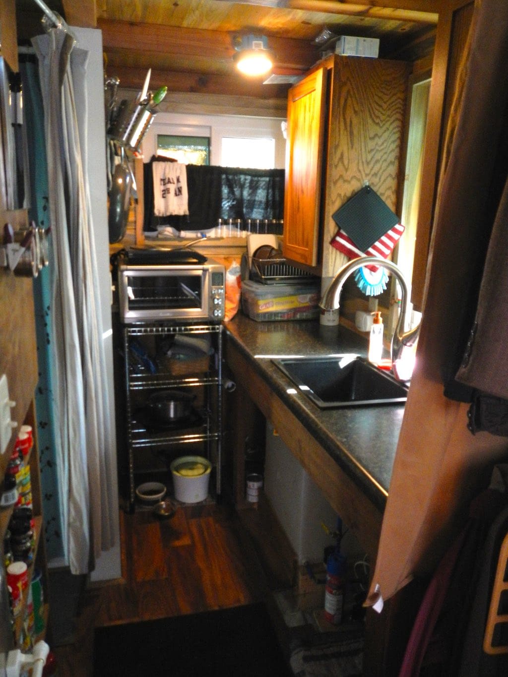 stephanis-tiny-house-college-student-2