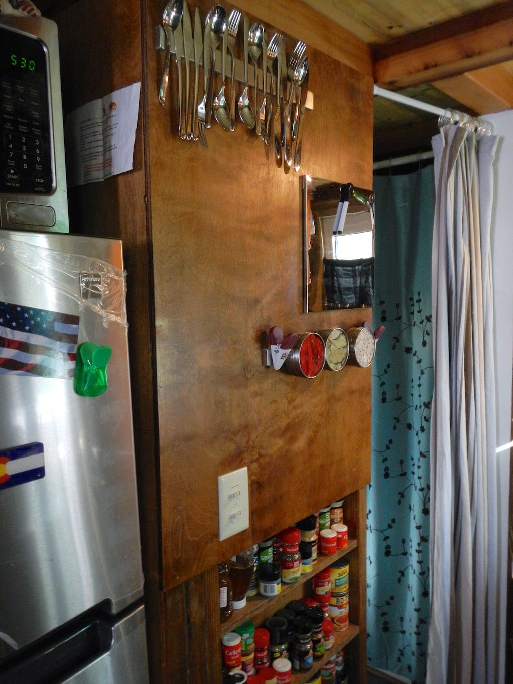 stephanis-tiny-house-college-student-3