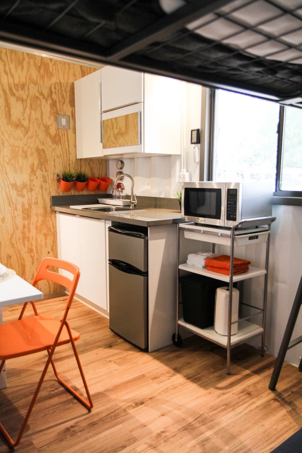 the-bear-modern-container-concepts-8