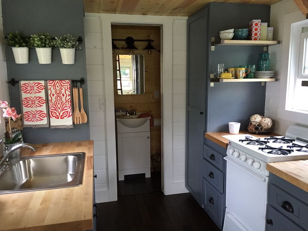wanigan-burrow-tiny-homes-4