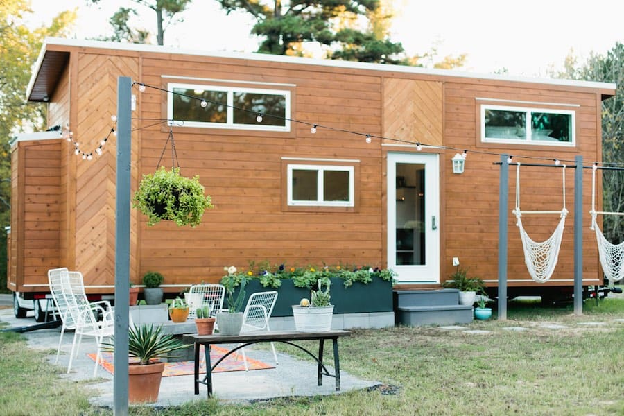 golden-american-tiny-house-1