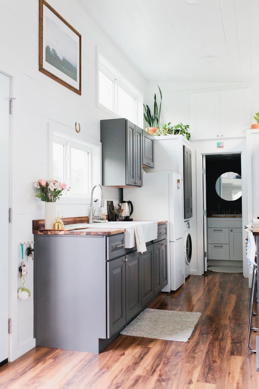 golden-american-tiny-house-2