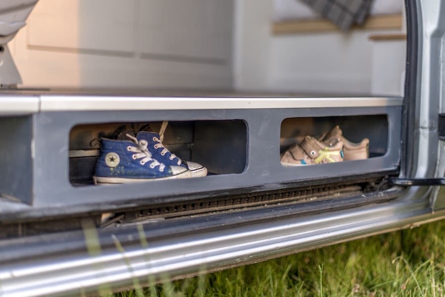 this-moving-house-12